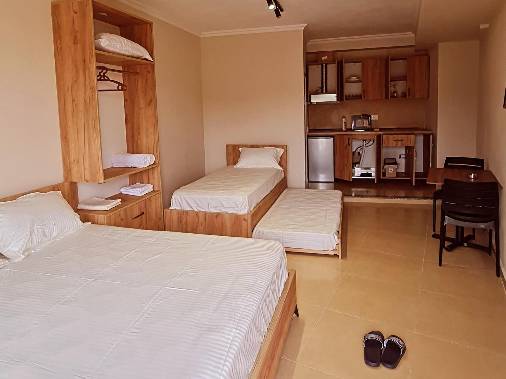 Sol Apartments Gjiri Lalzit Durrës Zewnętrze zdjęcie